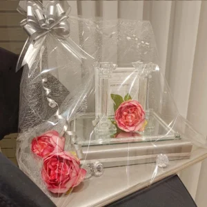 קישוט רכבי חתן כלה300-500ניתן להוסיף כיתוב, פרחים חיים וכו'